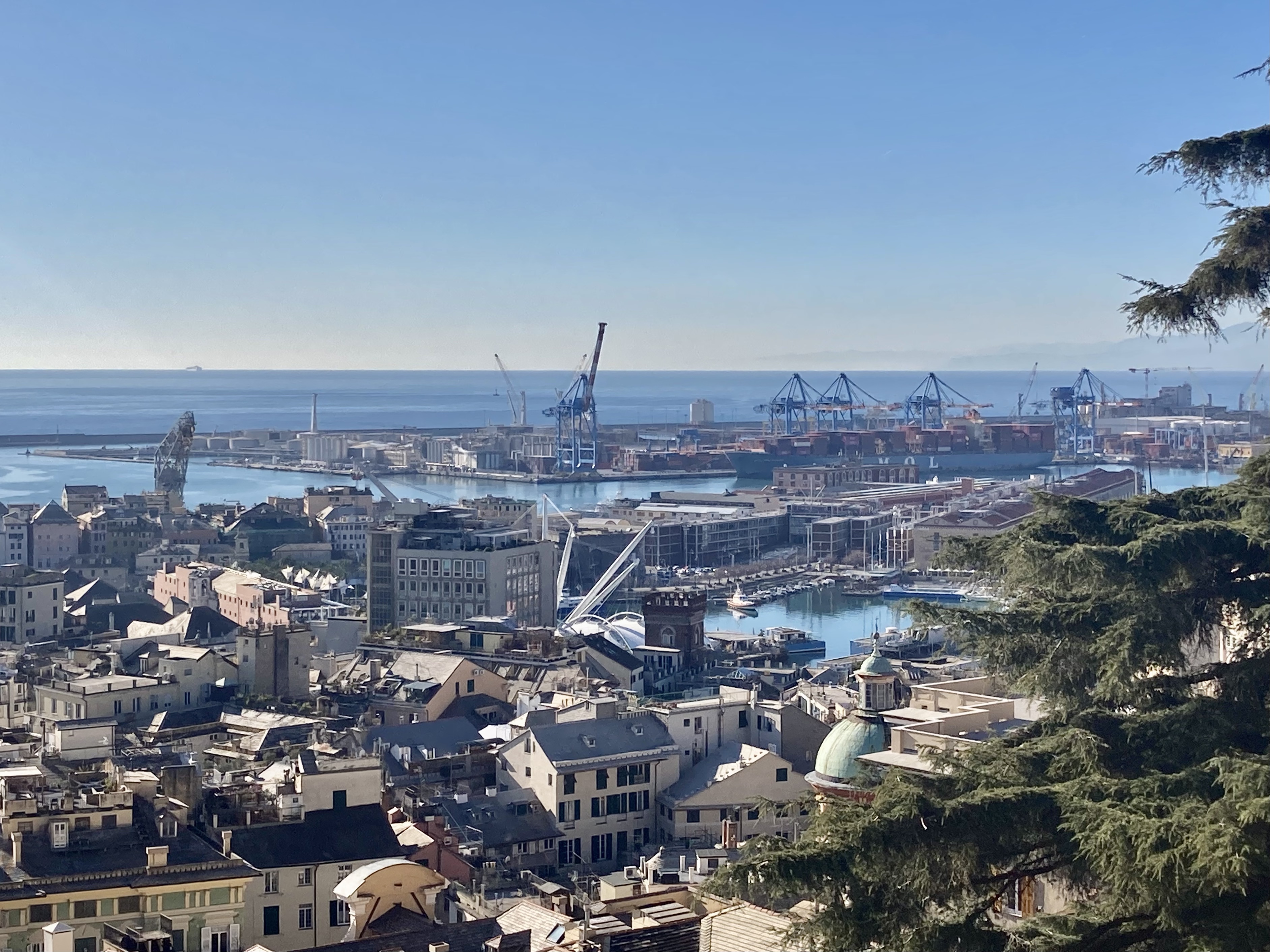 Genova from above, Spianata